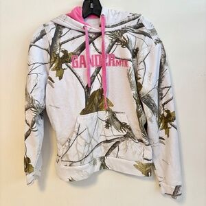 Gander Mtn Real Tree Camo Hoodie Sweatshirt White Pink Logo Womens Size Small